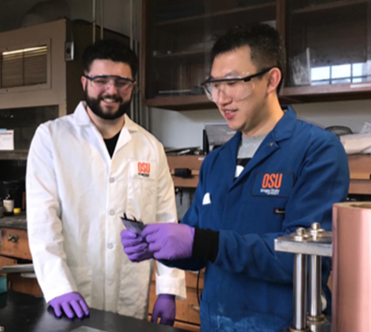 Researchers in David Ji's lab