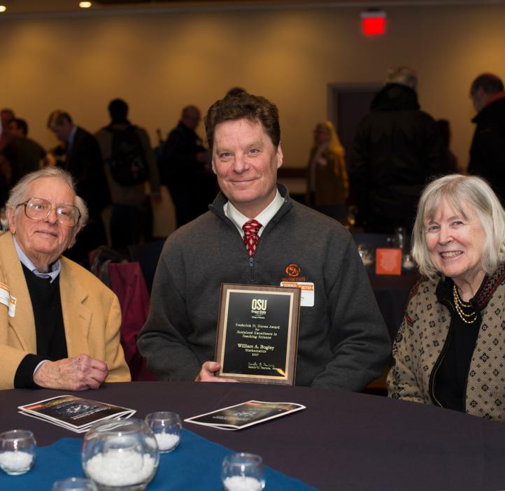 Fred Horne with wife Clara and Fred Horne Award winner Bill Bogley at the 2017 College of Science Awards