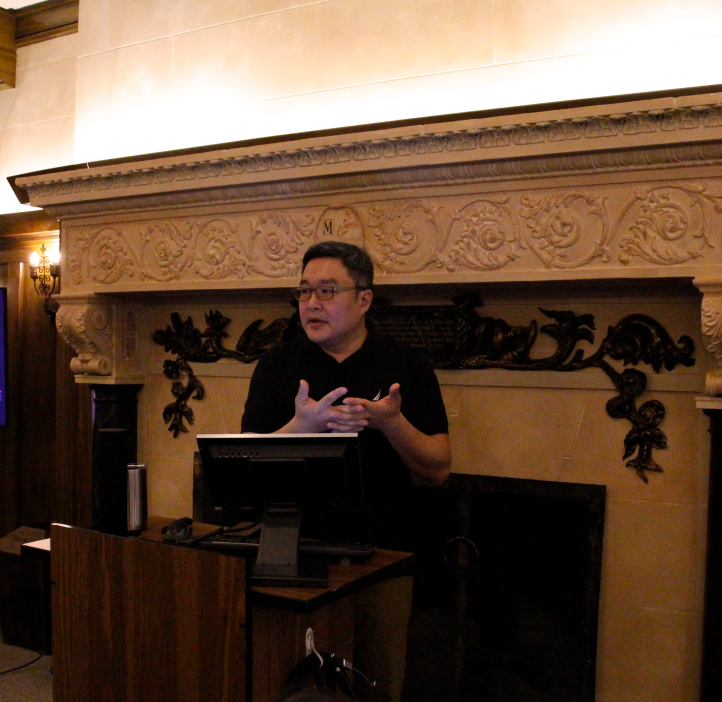 Paul Ha-Yeon Cheong presenting his research.