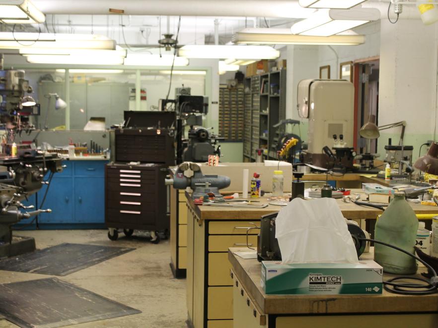Pic of Chemistry Machine Shop